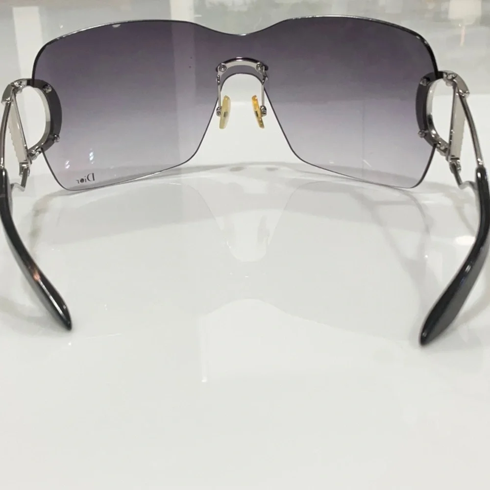 Christian Dior Diorly Sunglasses - Picture 7 of 8
